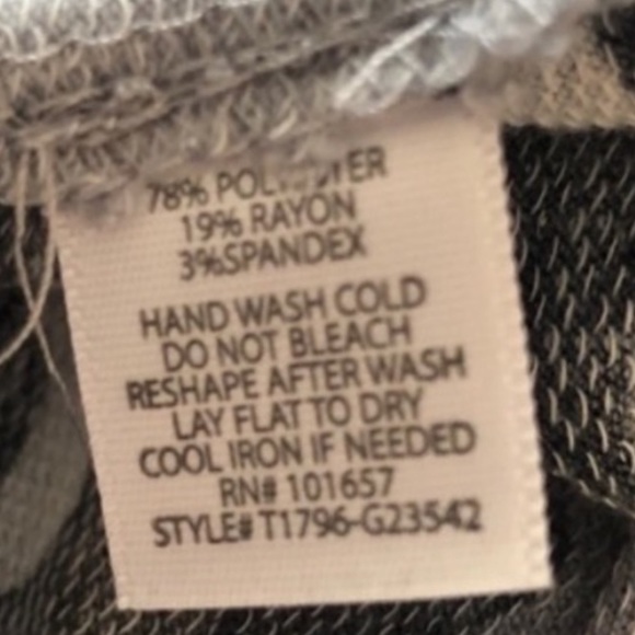 NWT Tresics pullover leisure wear lounge crop camouflage long sleeve top medium - Picture 6 of 9